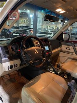 ميتسوبيشي باجيرو